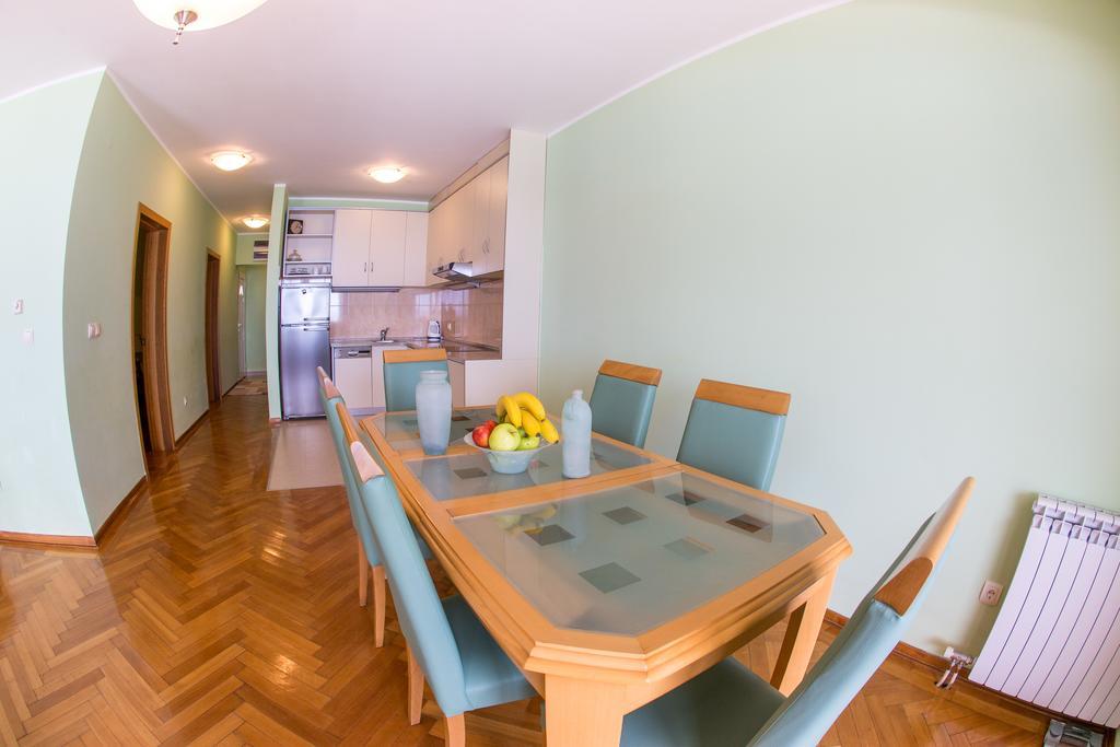 Saint Stefan Apartments Sveti Stefan Rum bild